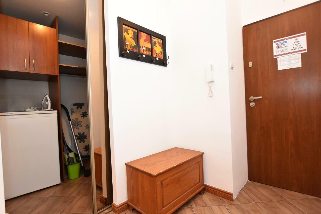 City Central Hostel Swidnicka Wroclaw Exterior photo